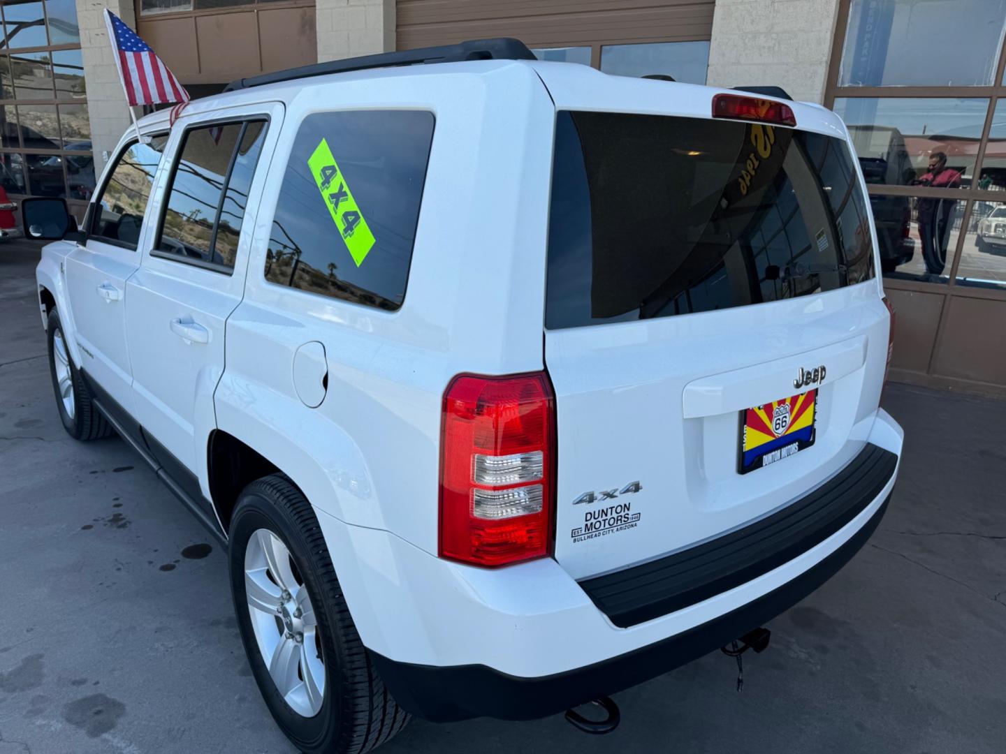 2015 White Jeep Patriot (1C4NJRBB4FD) , located at 2190 Hwy 95, Bullhead City, AZ, 86442, (928) 704-0060, 0.000000, 0.000000 - Photo#8